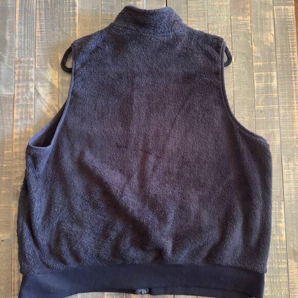 Happy Camper By Torrid Black Micro Fleece Zip Vest Size 2X - Picture 4 of 4